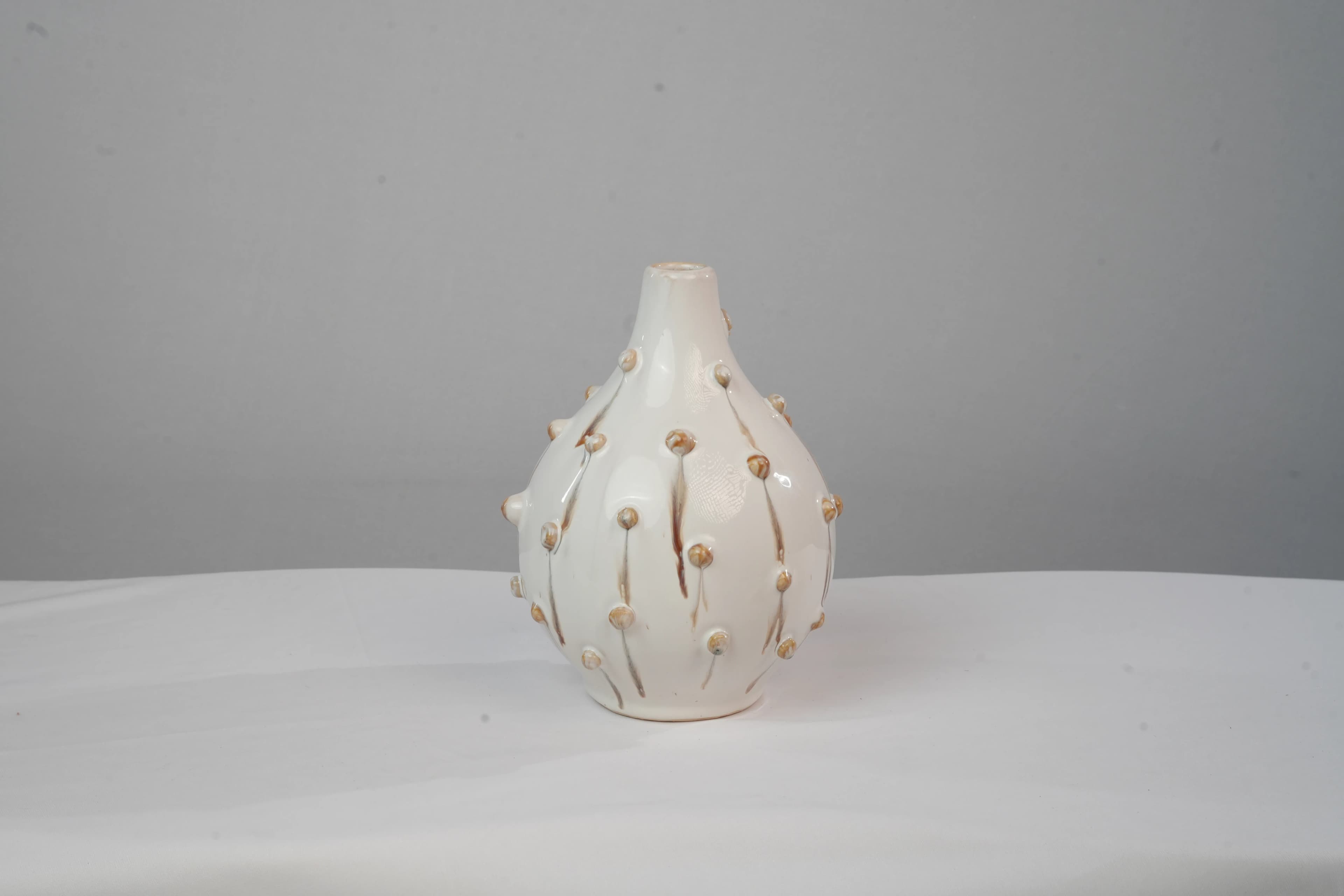 VAA-009 (SMALL)