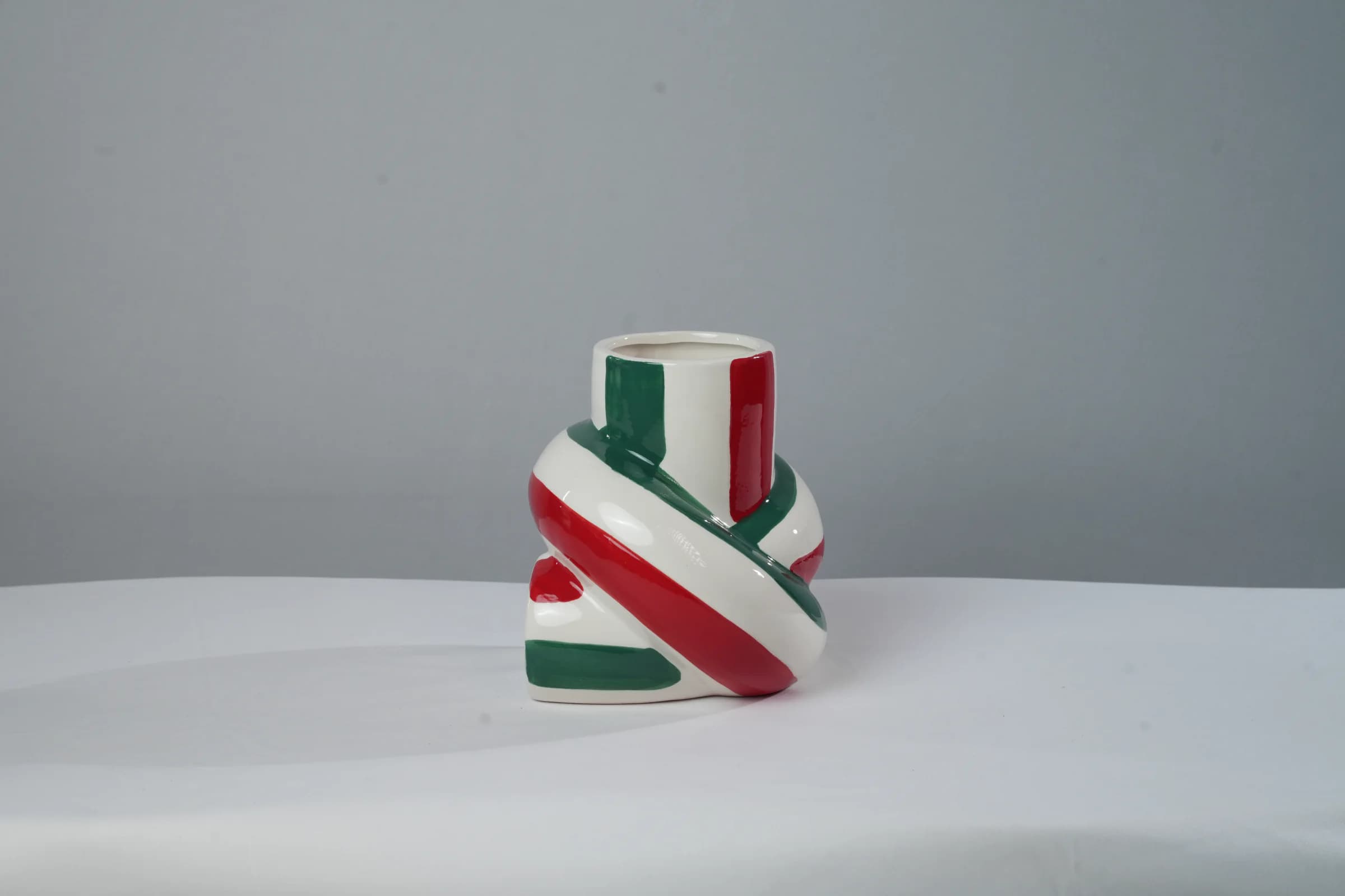 VAA-025-CERAMIC ARTIFACT