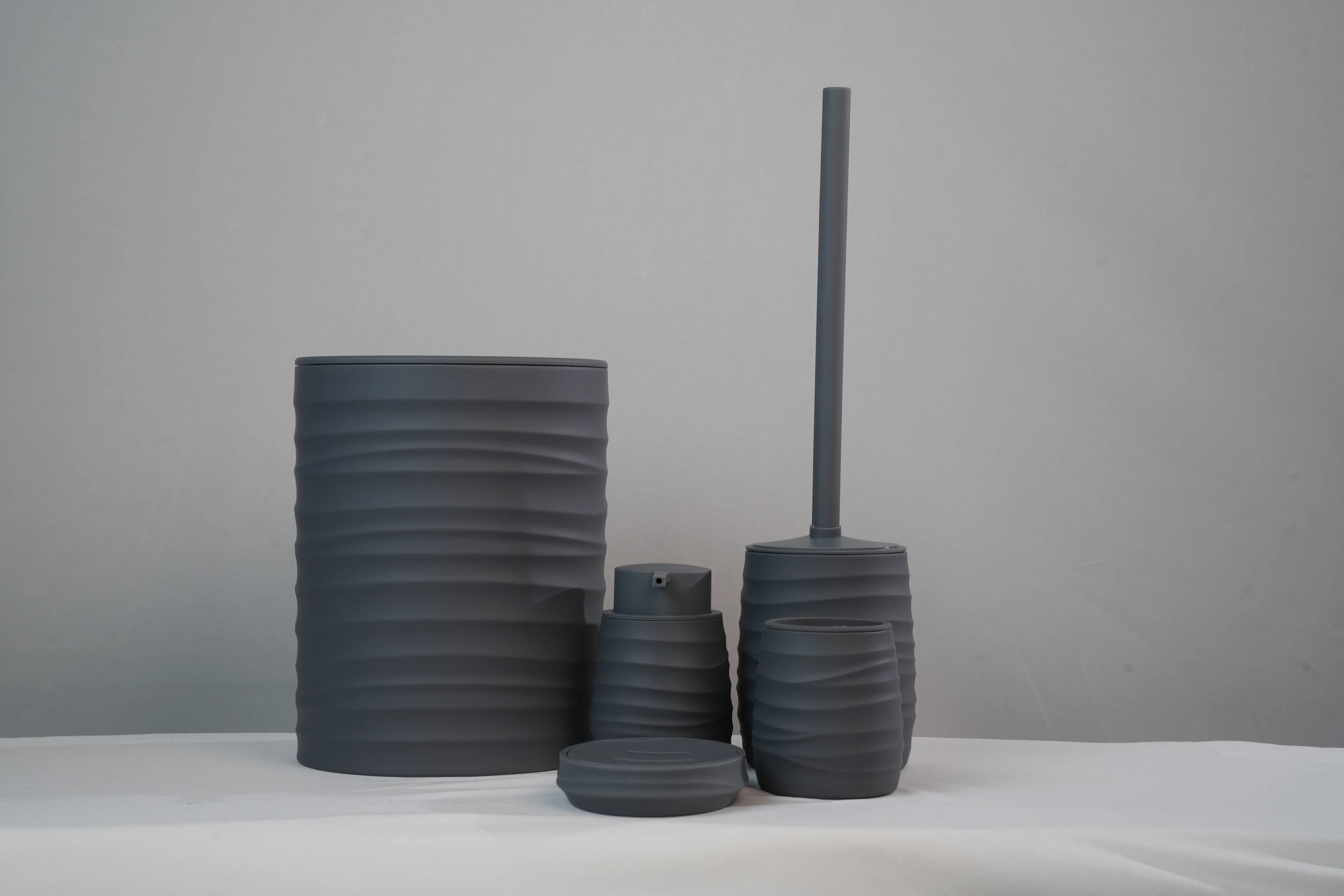 VAC-011-ARTIFICIAL PLANT (GREY)