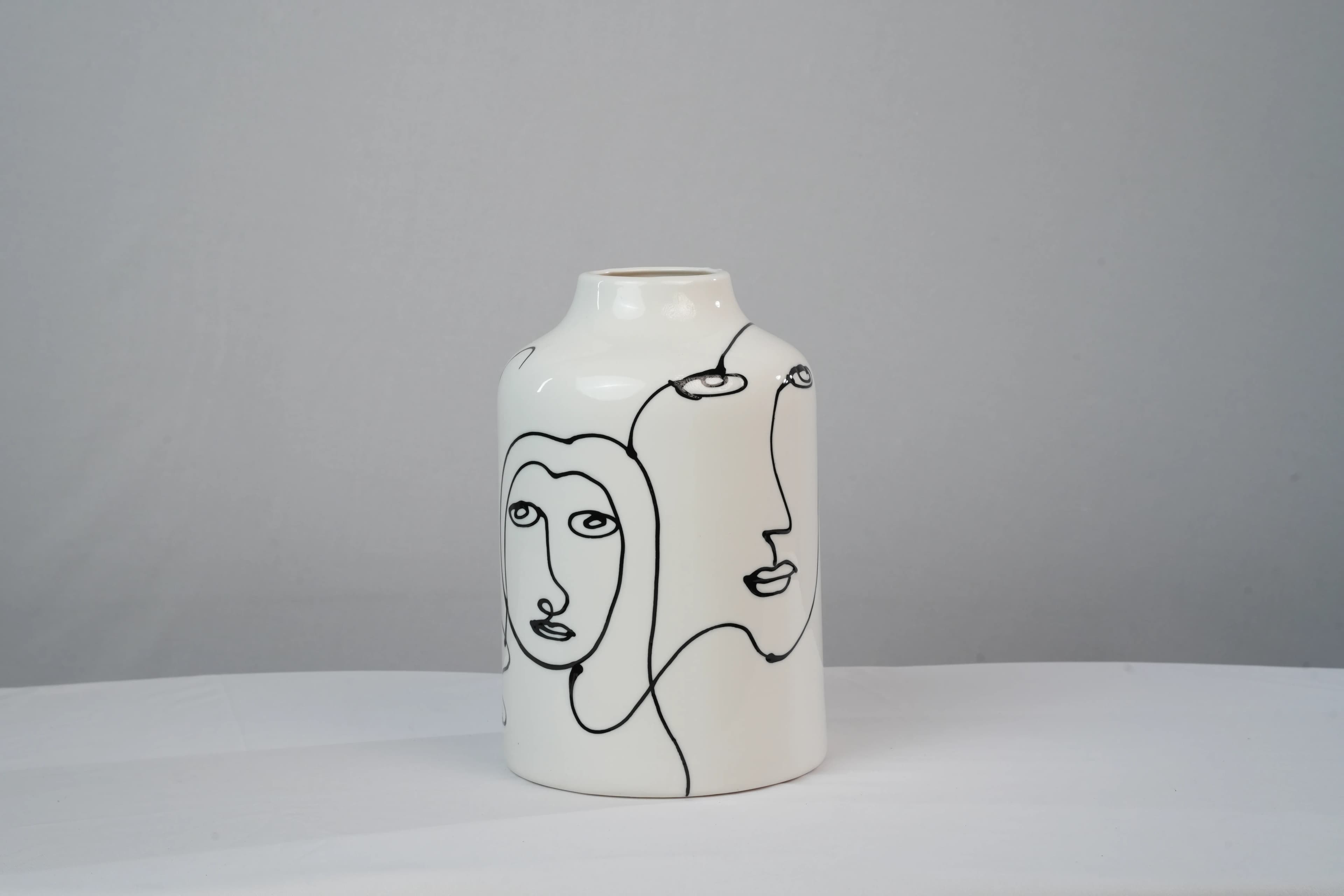 VAE-006-CERAMIC ARTIFACT