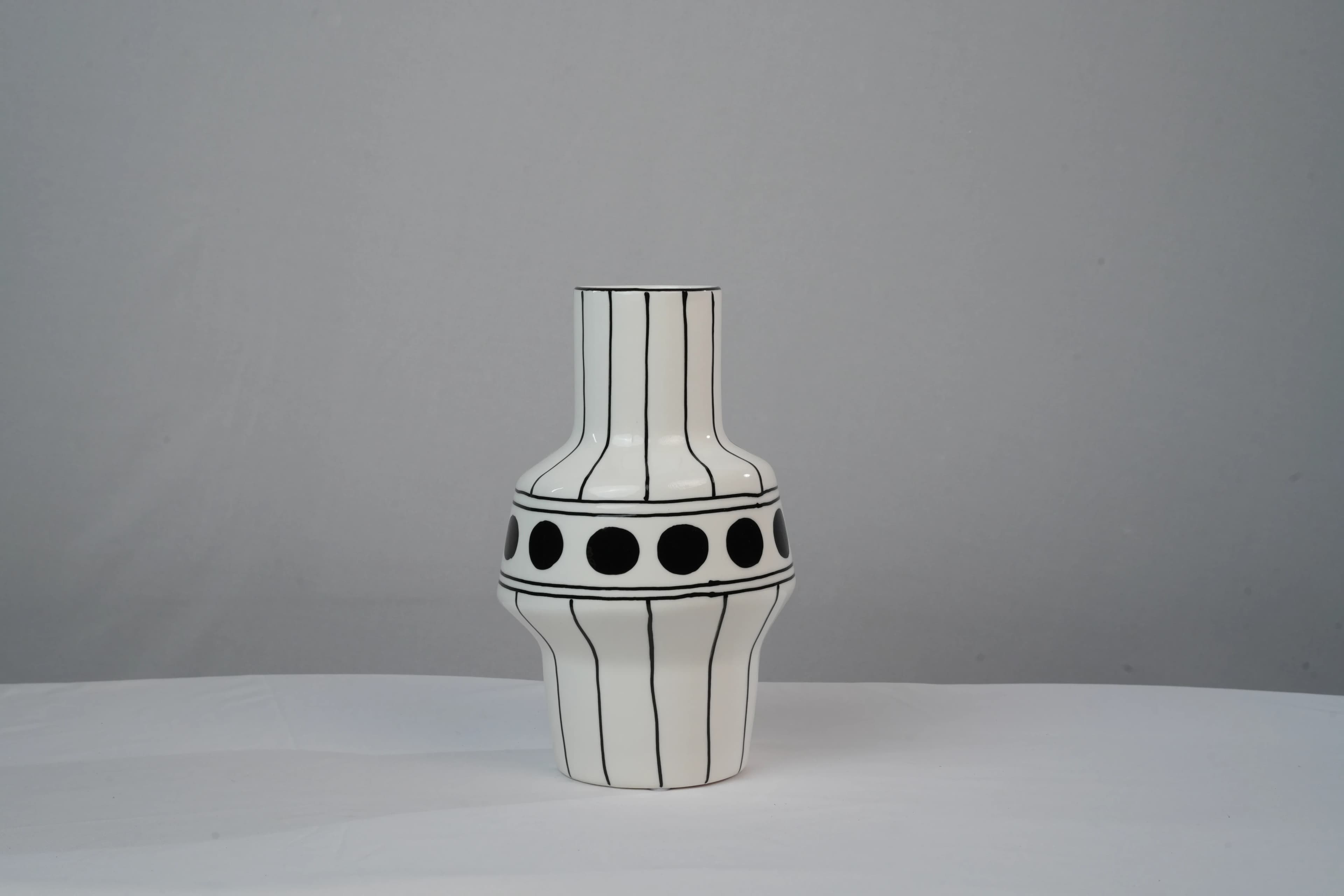 VAE-007-CERAMIC ARTIFACT