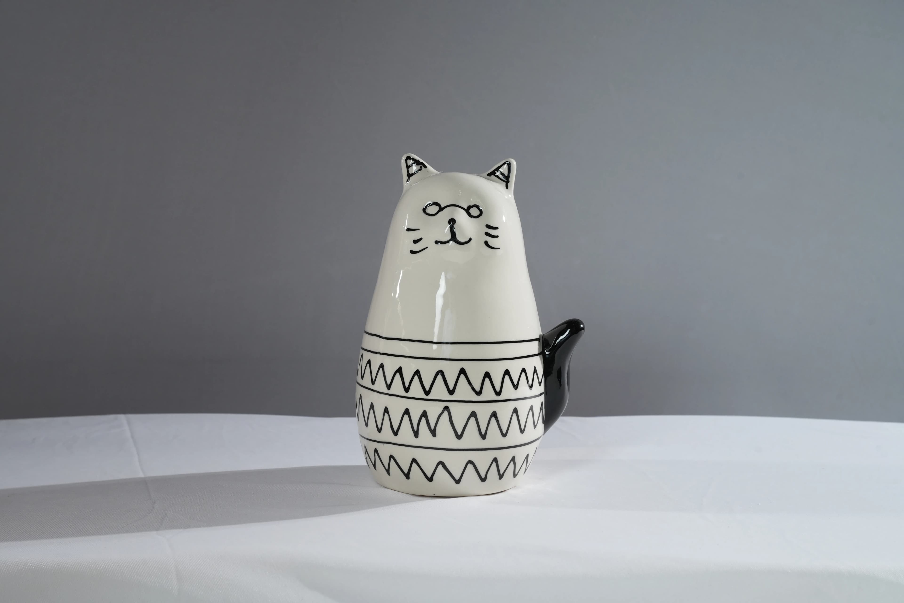 VAE-011-CERAMIC ARTIFACE